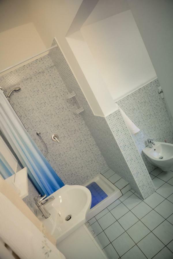 B&B Il Lupo E La Quercia Castelnuovo Magra Ngoại thất bức ảnh